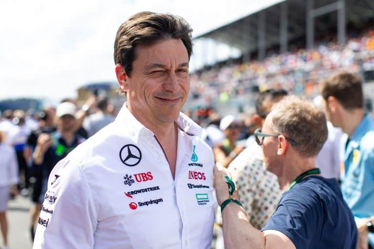 ¿Toto Wolff revela sus planes con Max Verstappen? ¡Y no pierdas de vista a Carlos Sainz! 1 Toto Wolff