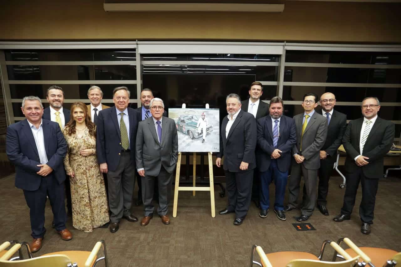 Homenaje a José Clopatofsky en los Premios FIPA 2024 1 MCES7846
