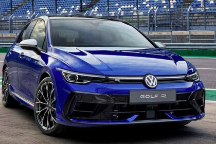 Volkswagen Golf R 2025 frente