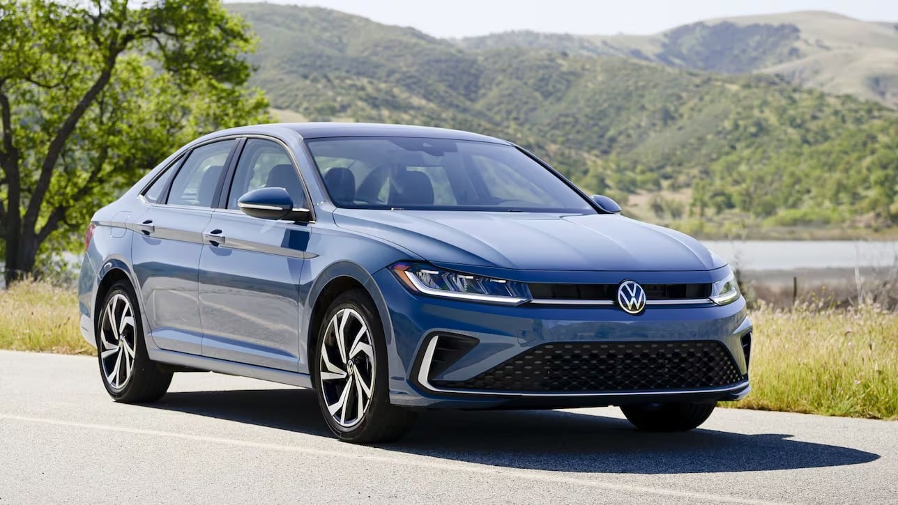 ᐅ Volkswagen Jetta 2025 ¿Qué Trae De Nuevo Y Cuándo Lo Veremos