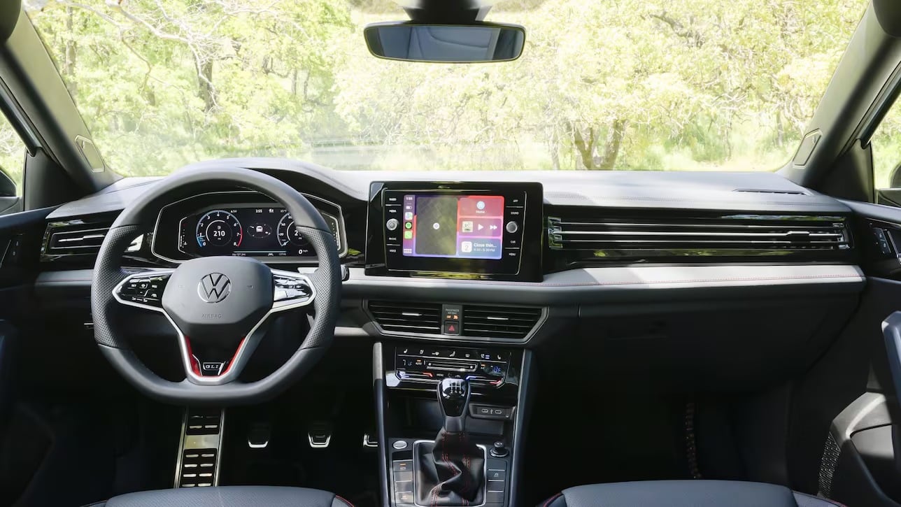 ᐅ Volkswagen Jetta 2025 ¿Qué Trae De Nuevo Y Cuándo Lo Veremos Latinoamérica?
