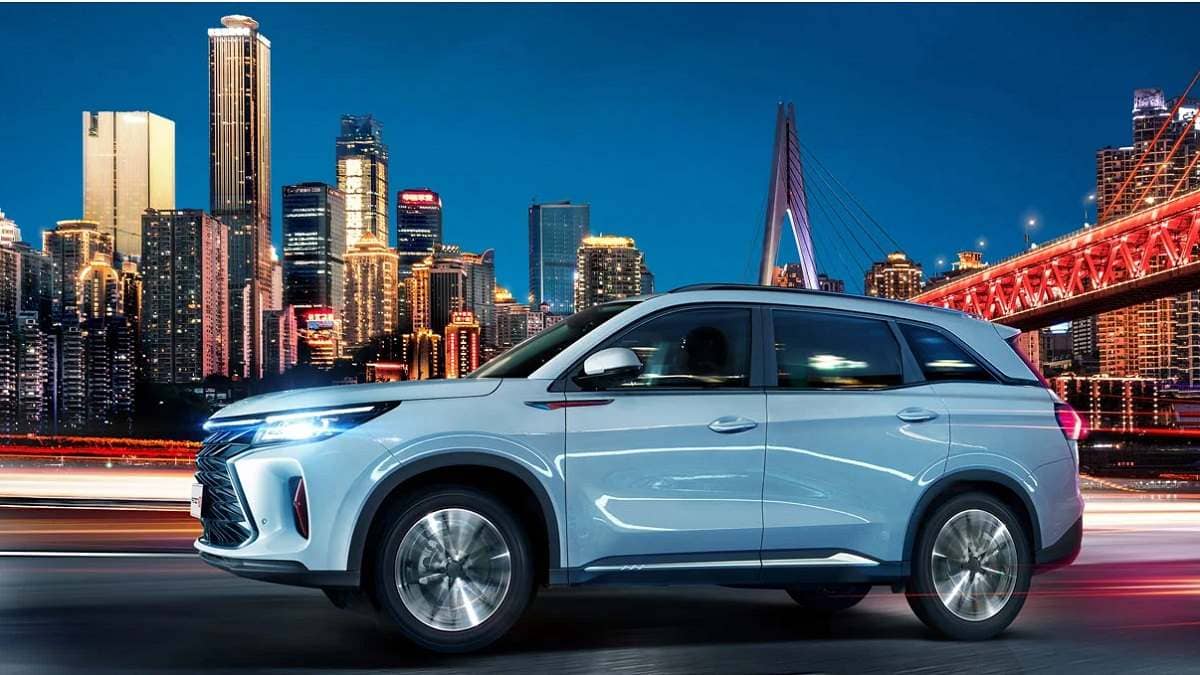 Nuevo DFSK 600 2025: Un SUV de 7 Puertos Que Promete 1 DFSK 600