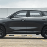 Changan UNI-Z Gasolina: Se Acerca su Lanzamiento 7 Changan UNI-Z lateral