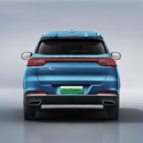 Chery Tiggo 7 PHEV por detrás