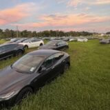 Tesla Abandonados en Florida 3