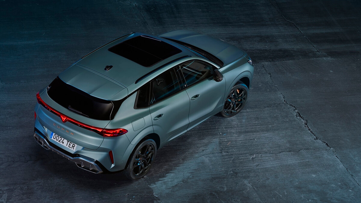 CUPRA Terramar: Híbrido llega a conquistar Colombia 3 CUPRA Terramar desde arriba
