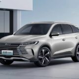 BYD Sealion 05 DM-i: El Nuevo Crossover Híbrido de BYD Revelado en Imágenes Oficiales 6 BYD Sealion 05 DM-i