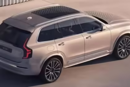 Volvo XC90 2025 arriba filtrado