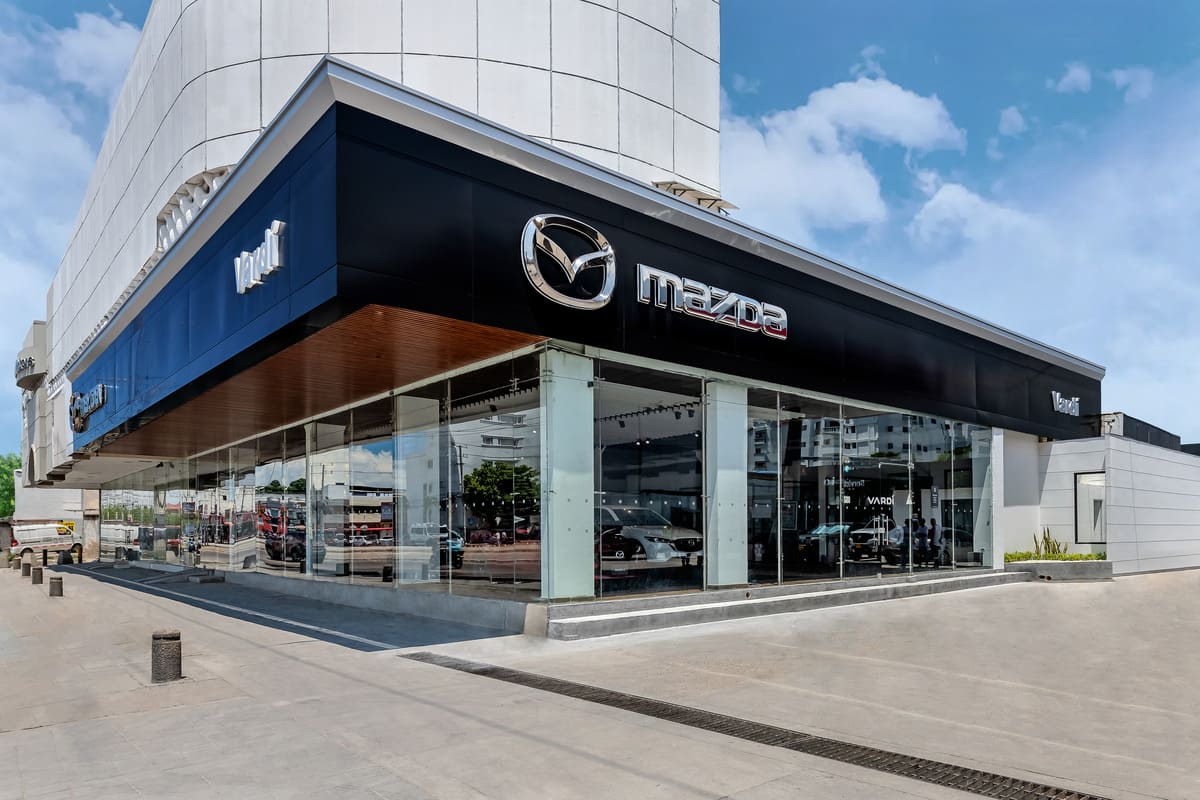 Mazda Vardí en Cartagena: Una Renovación Inspirada en la Estética Japonesa 1 Mazda Vardí Cartagena