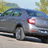 Renault Logan: Se Seguirá Produciendo en Colombia 6 Renault logan detrás