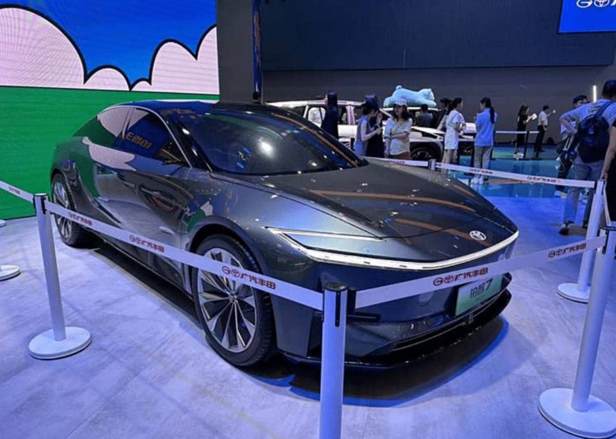 Toyota bZ7: Presentado en China