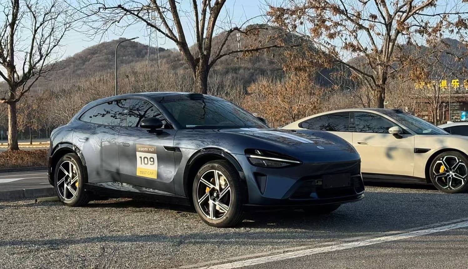 Xiaomi YU7: El Nuevo SUV Eléctrico Espiado Sin Camuflaje 1 Xiaomi YU7 FRENTE