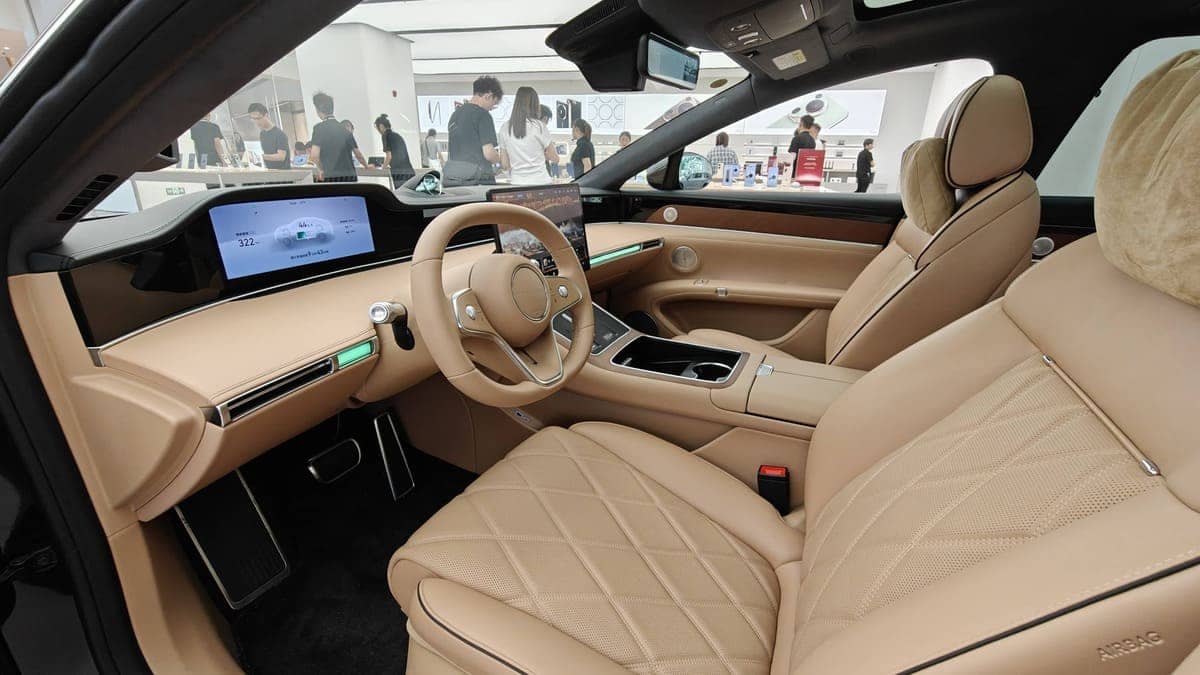 Stelato S9: El Futuro de los Sedanes de Lujo Eléctricos