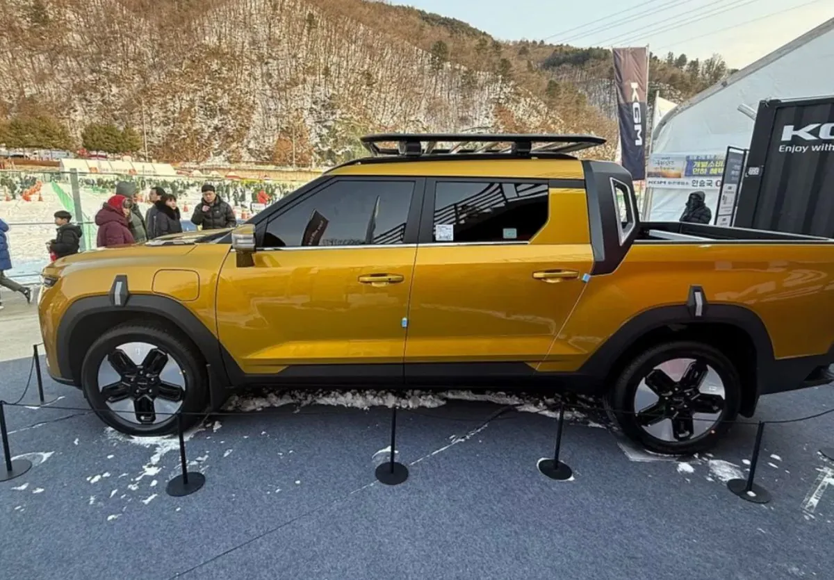 KGM Musso 2025: La Pick-up Eléctrica Basada en el Torres 1 KGM Musso 2025 lateral