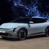 Kia EV4 2026: El Nuevo rival del Tesla Model 3 con hasta 630 km de Autonomía 5 Kia EV4 debut 009