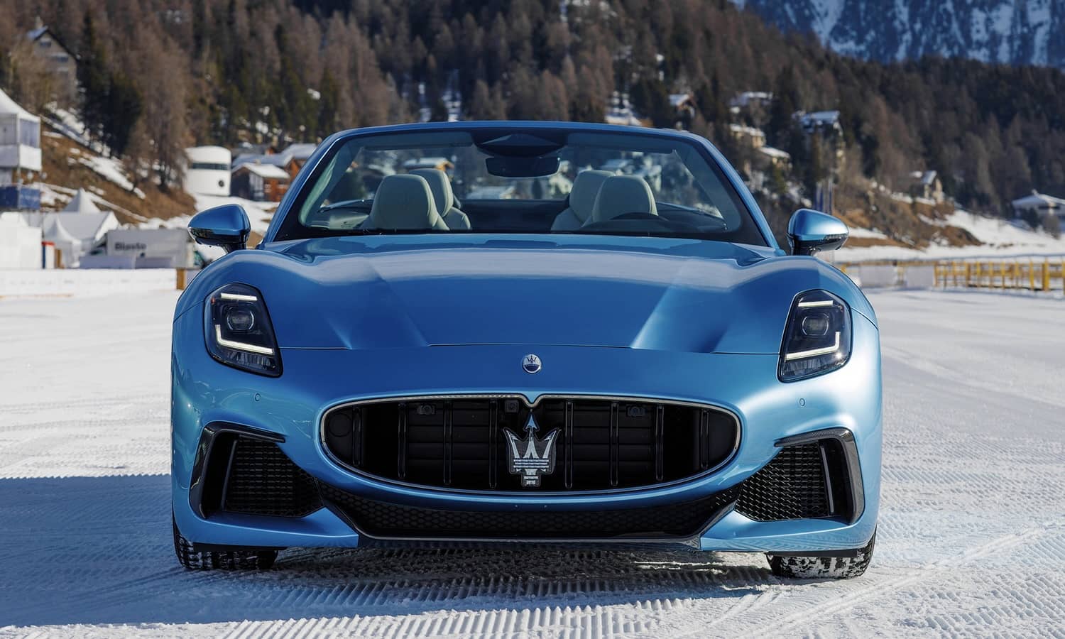 Maserati GranCabrio 2025 frente