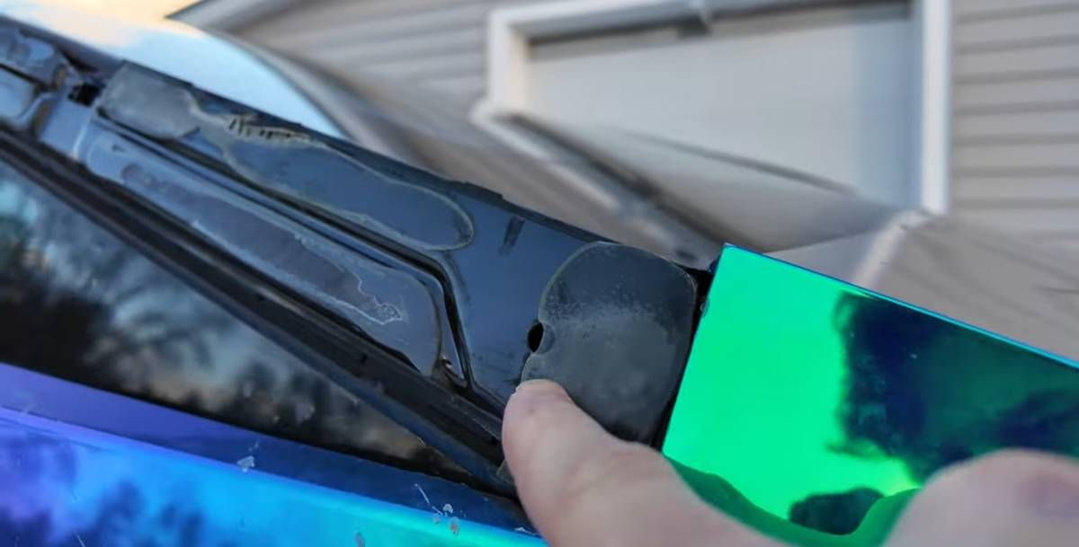 Tesla Cybertruck: Carrocería se Desprenden en Plena Conducción 1 cybertruck problemas 0001