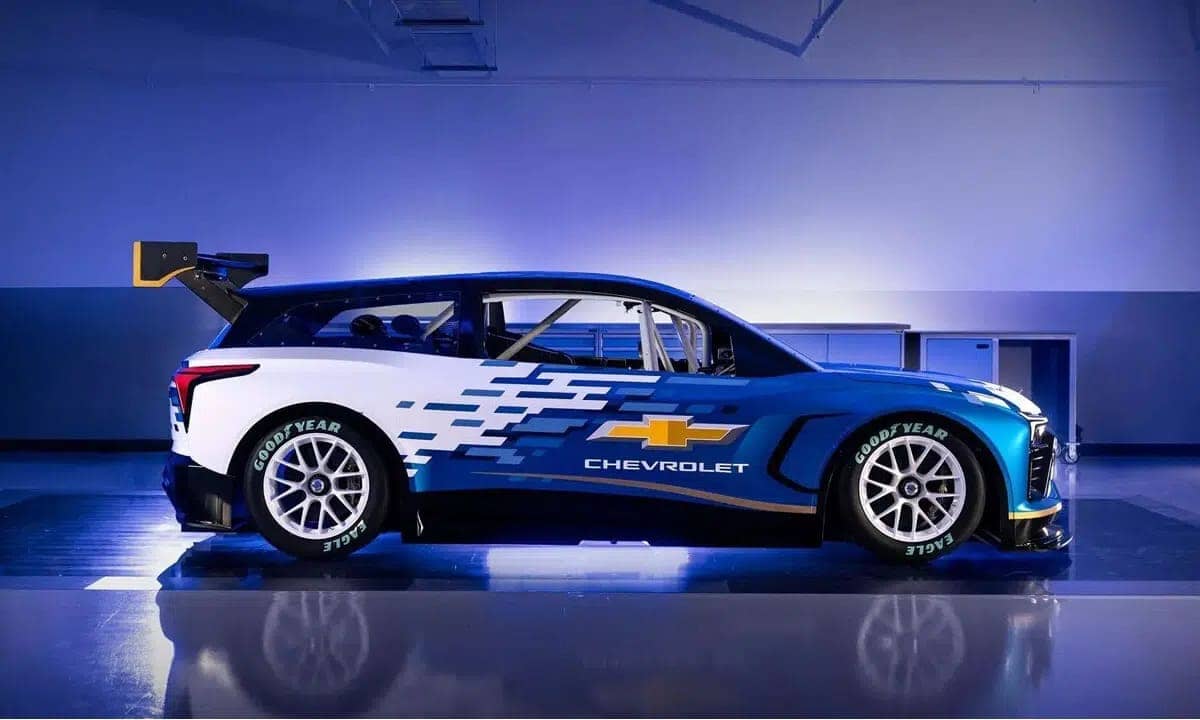 Chevrolet Blazer EV.R NASCAR