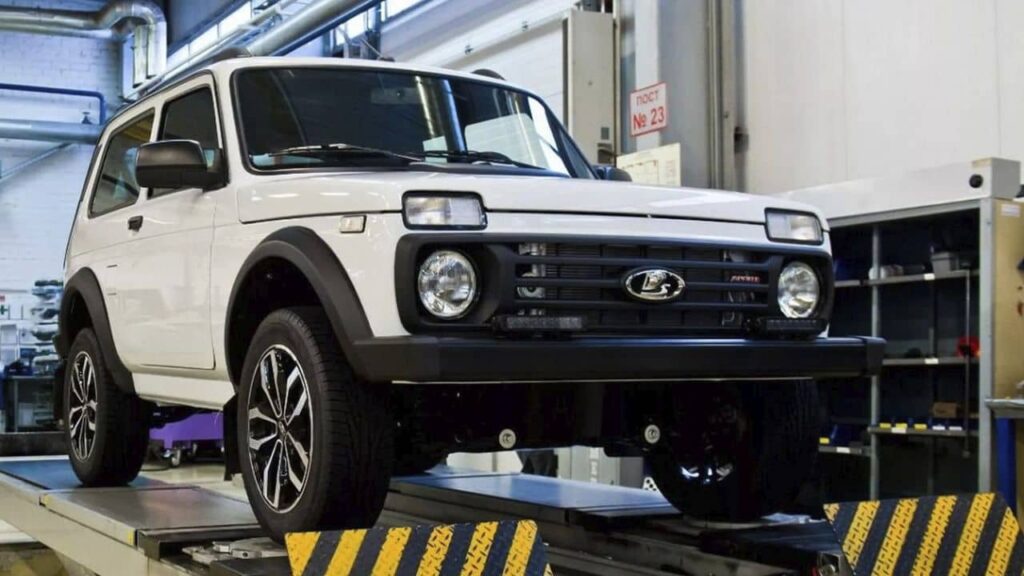 Renault Enfrenta Costoso Regreso a Rusia: ¿LADA y Avtovaz pondrán trabas? 3 lada niva ensamble