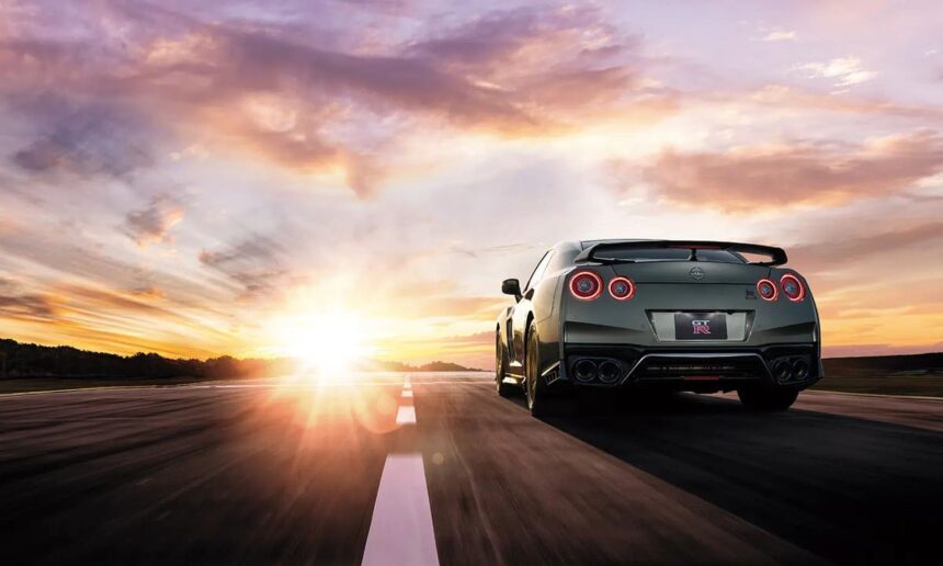 nissan gt r 2022 0002.jpg