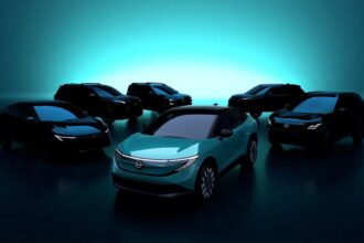 Nissan Leaf 2026 se transforma en croosover