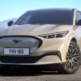Ford Mustang Mach-E 2026 blanco