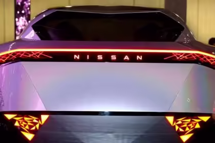 nissan sedan ev