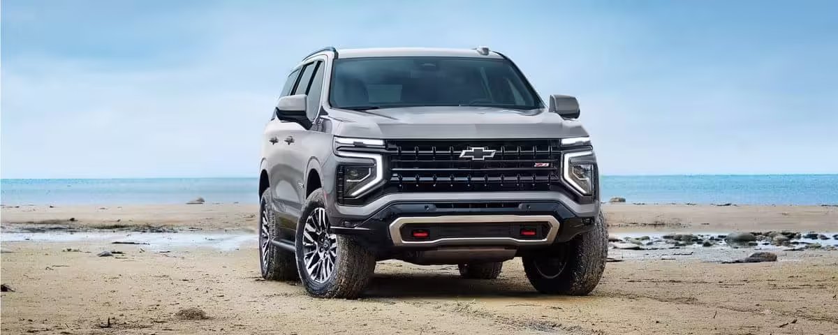 Chevrolet Tahoe 2025 llega a Colombia: La SUV que domina todos los terrenos sin perder el lujo 2 Chevrolet Tahoe 2025 frente