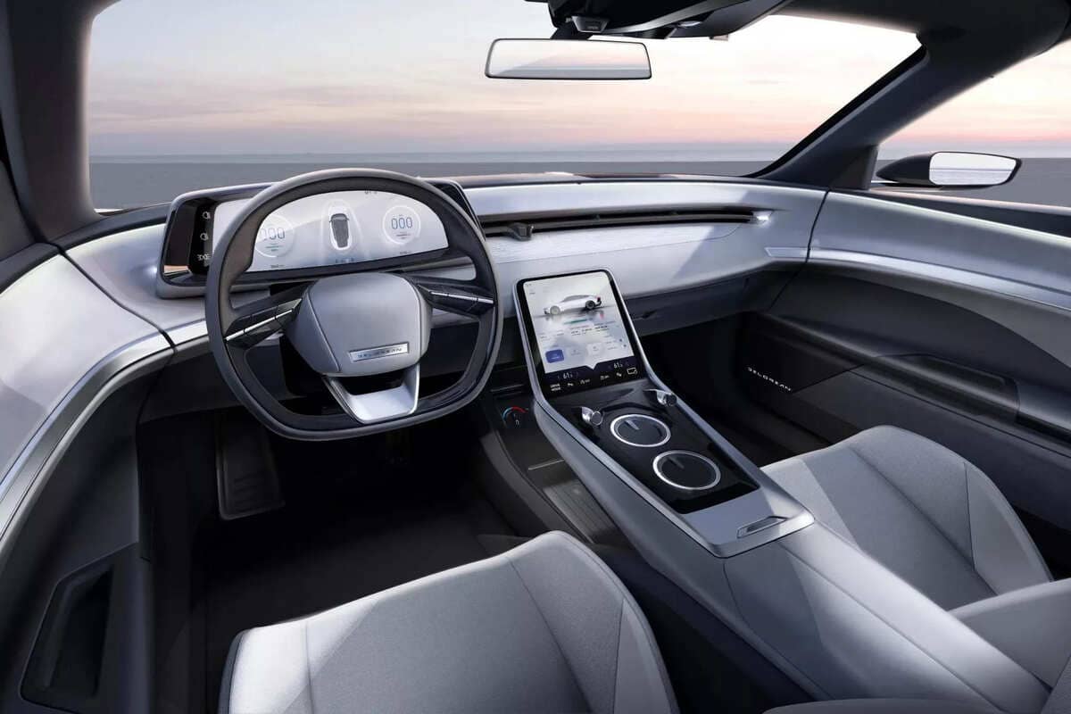 ¿$2,500 por un Auto que No Existe? El DeLorean Alpha5 Te Hará Pensarlo Dos Veces 7 DeLorean Alpha5 interior