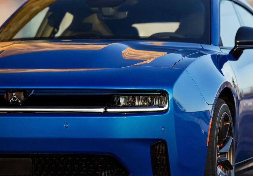 Dodge Charger Daytona 2026 facia