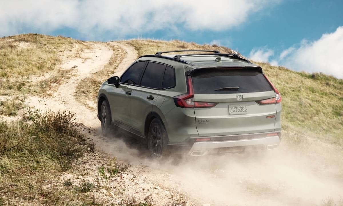 Honda CR-V Hybrid TrailSport 2026: El SUV híbrido que se atreve a ensuciarse las ruedas 5 Honda CR-V Hybrid TrailSport 2026 por detras