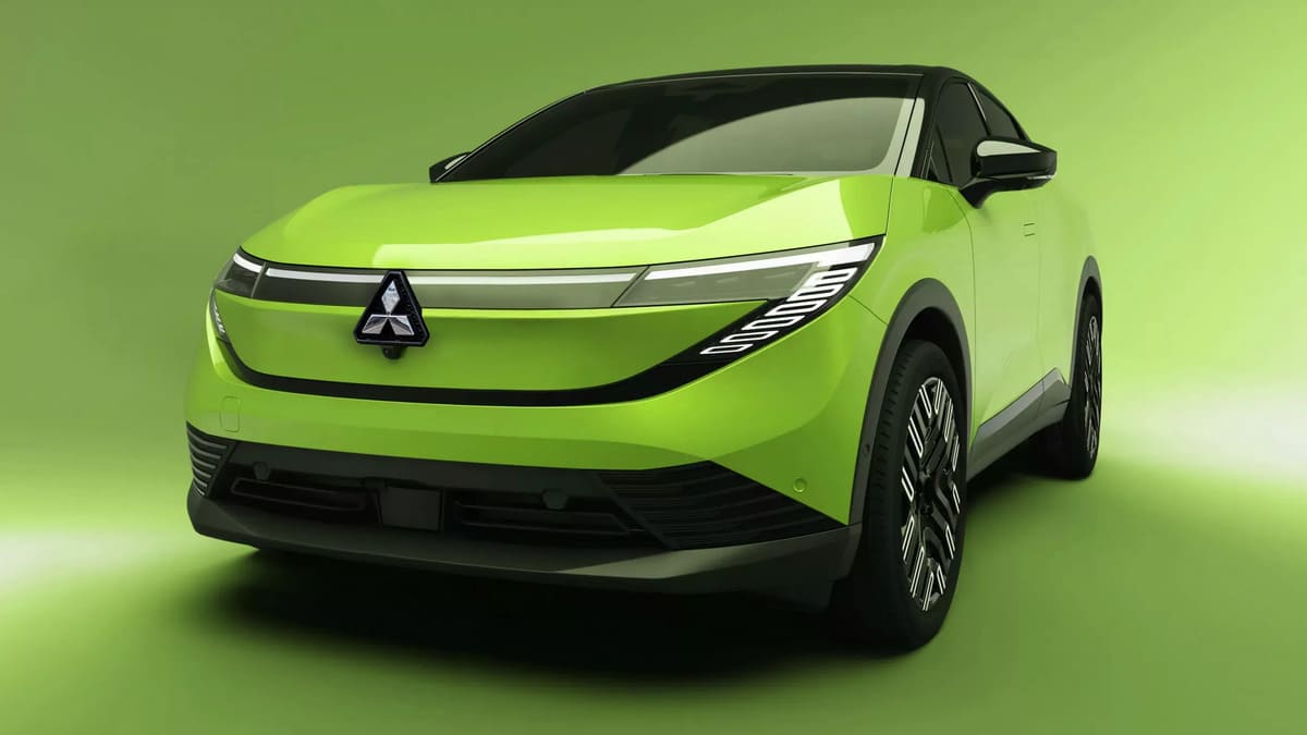 Mitsubishi prepara un vehículo eléctrico pero es un Nissan camuflado 3 Mitsubishi EV Nissan Leaf crossover