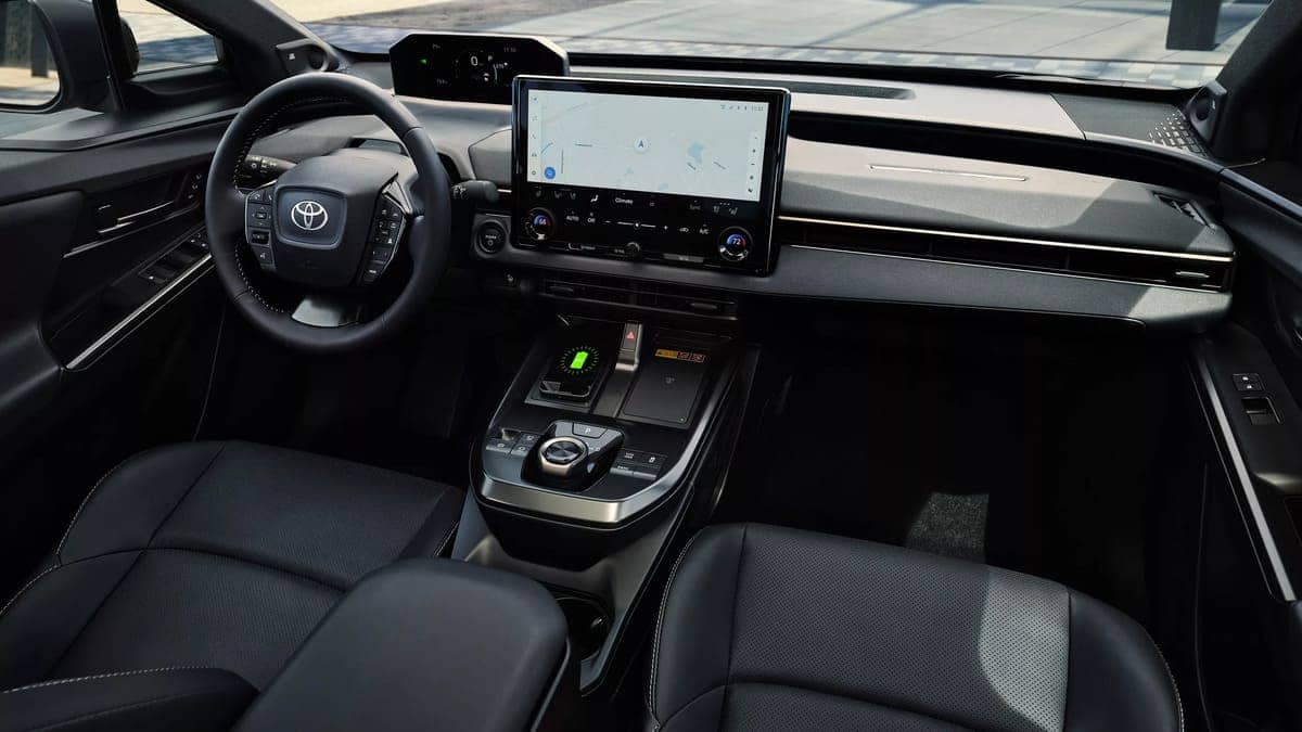 Toyota bZ 2026: El Renacimiento Eléctrico que Marca un Nuevo Rumbo para la Marca 3 Toyota bZ 2026 tablero