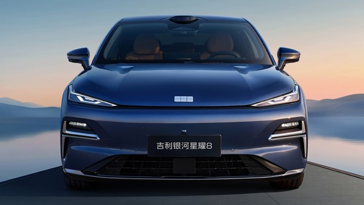 Geely Galaxy Starshine 8: El híbrido enchufable de 1.600 km de autonomía 2 Geely Galaxy Starshine 8 frente