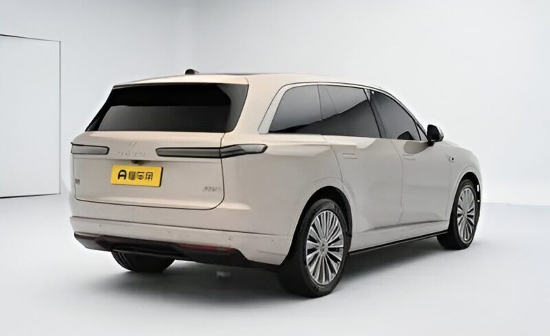 Onvo L90: el SUV eléctrico chino que sacude al segmento premium 3 Onvo L90 DETRAS