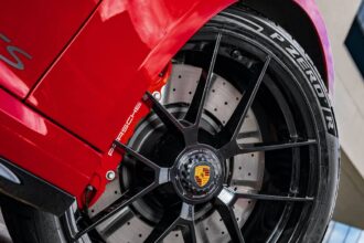 Pirelli Porsche 911 GTS