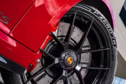 Pirelli Porsche 911 GTS