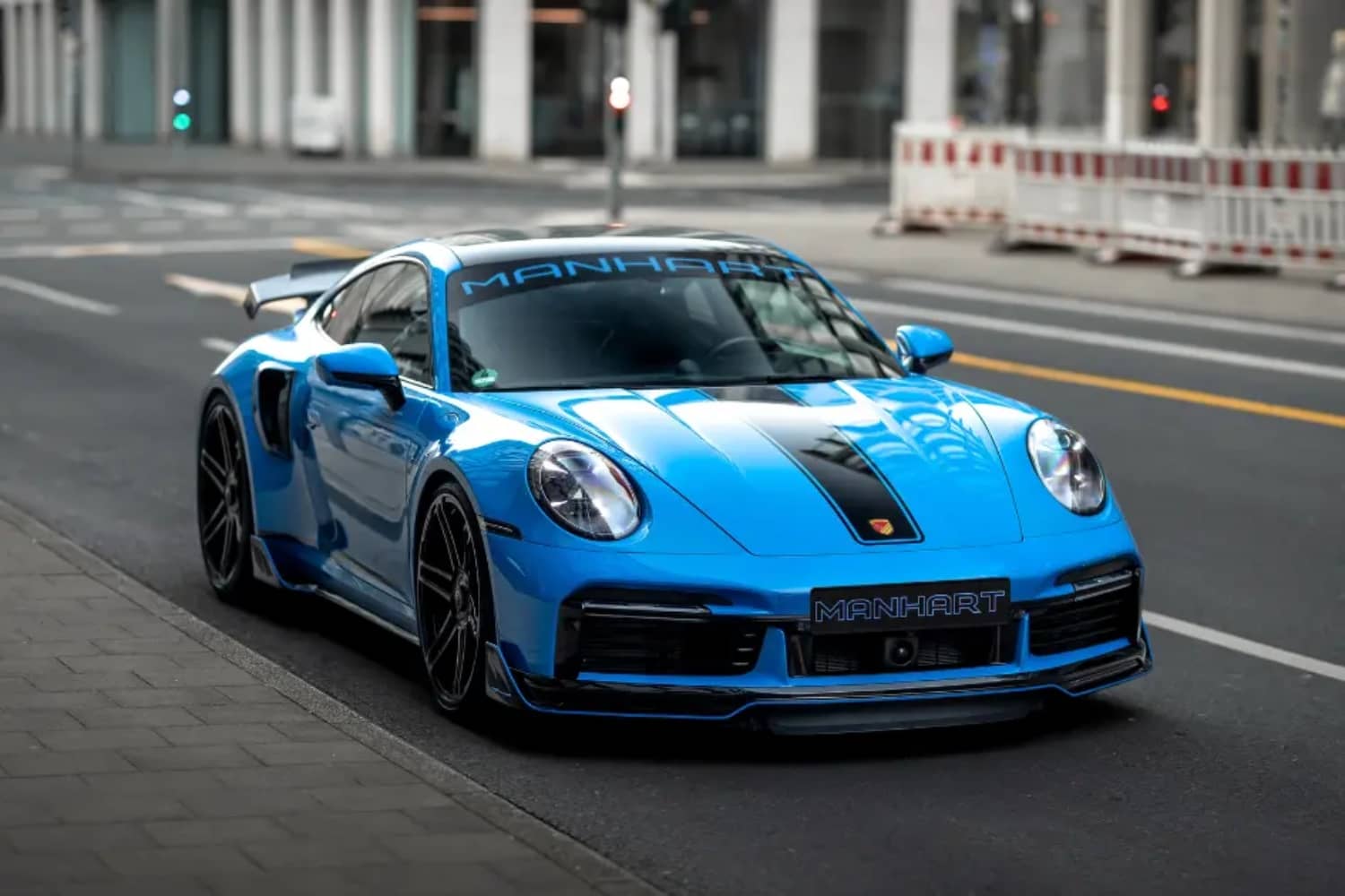 Porsche 911 Turbo S Manhart TR 900 II: El monstruo azul con 922 caballos 1 Manhart Porsche TR 900 II 0005