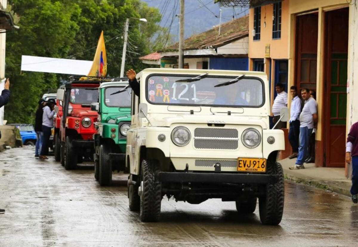 Del grano al camino: la historia de Nissan y el café colombiano 4 Nissan 65
