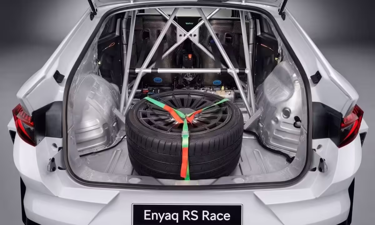 Skoda Enyaq RS Race: El prototipo eléctrico que rompe las reglas del juego 4 Skoda Enyaq RS Race 0005