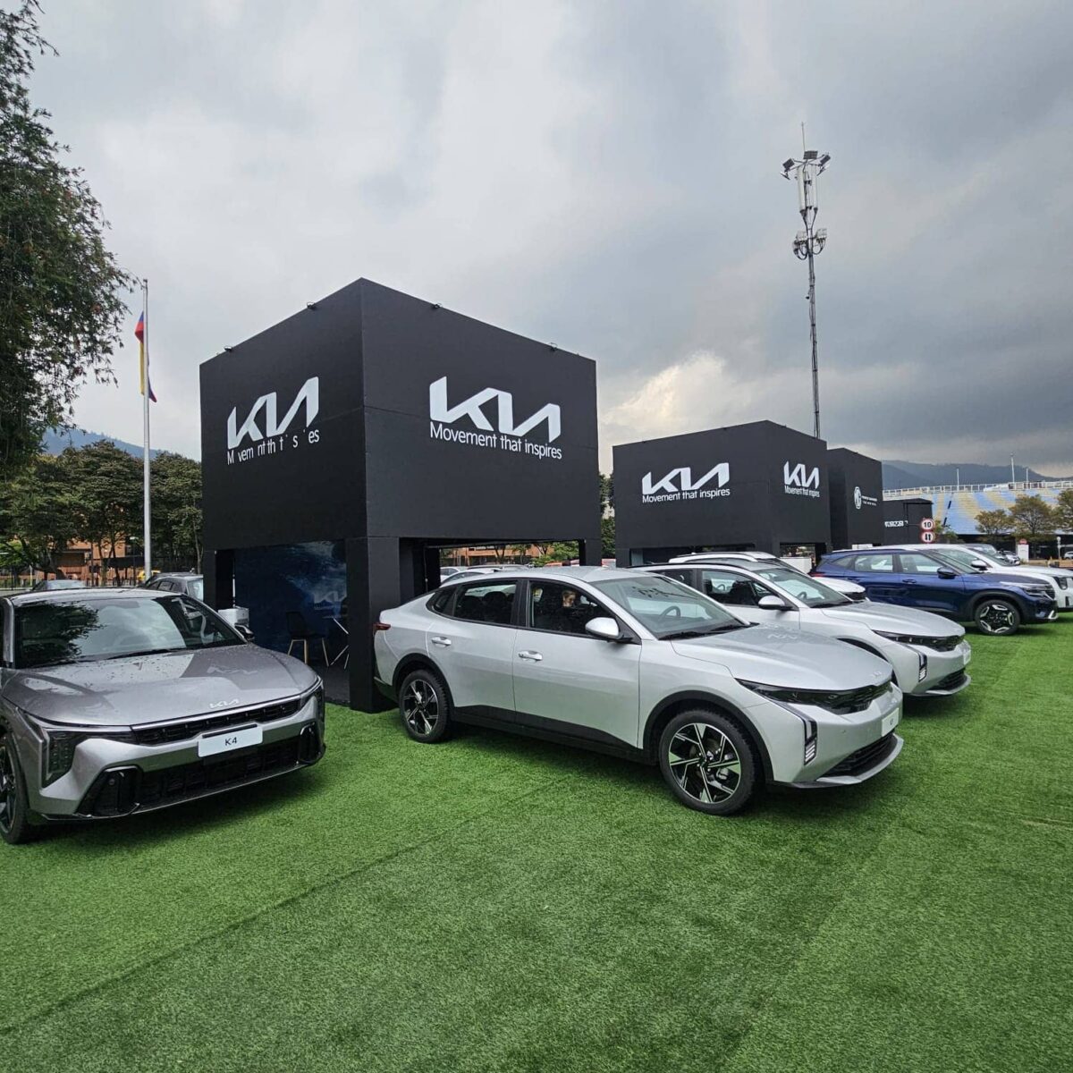 Kia brilla en la Feria Autoruedas 2025: diseño, tecnología y sostenibilidad que marcan el camino 3 kia1