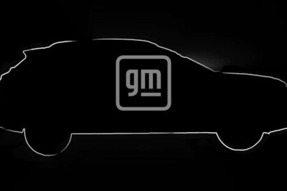Chevrolet crossover teaser 001