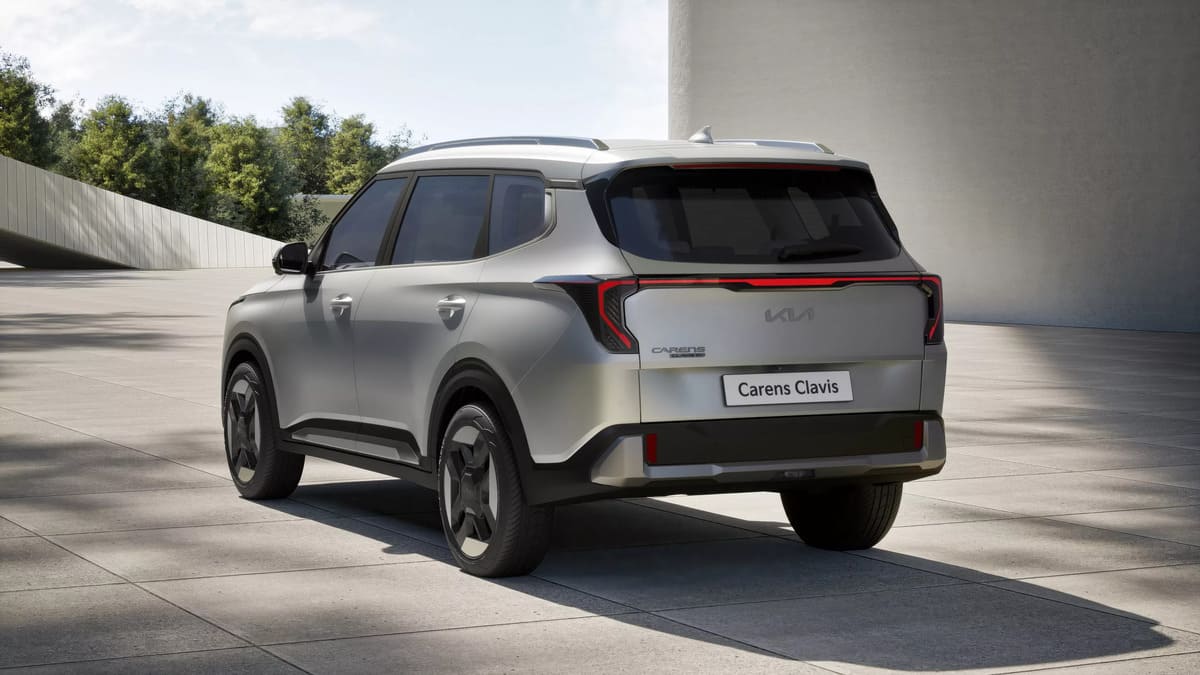 Kia Carens Clavis EV: La Van Eléctrica de 7 Plazas Que Revoluciona el Mercado 6 Kia Carens Clavis EV 0005