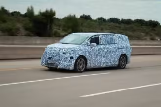 Mercedes Benz VLE oficial spy photo 7