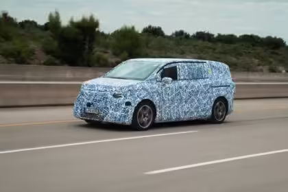 Mercedes Benz VLE oficial spy photo 7