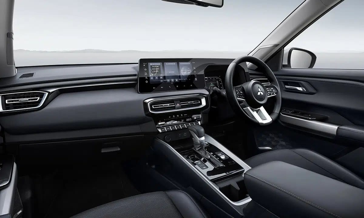 Mitsubishi Destinator: El nuevo SUV de 7 plazas para conquistar los mercados emergentes 4 Mitsubishi Destinator interior