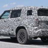 Mitsubishi Montero 2027 espia 0001