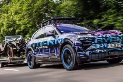 Porsche Cayenne Electrico 0004