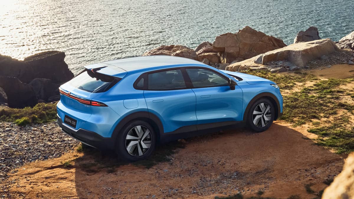 Deepal S05 Ya en Colombia: El SUV Eléctrico Futurista Video y Ficha Tecnica 5 Deepal S05 lateral