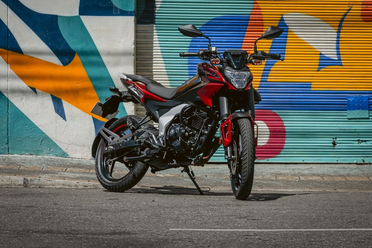 Nueva Pulsar N125 FI: la 125cc urbana y tecnológica que conquista la ciudad 4 DSC9685